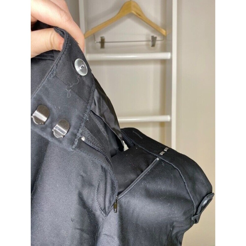 Ann Taylor LOFT Pants Womens 2 Black Curvy Cropped Pockets Stretch Capris New - Picture 3 of 11